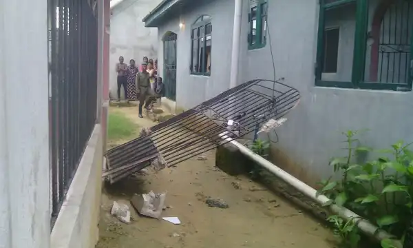 Ex-Bayelsa PDP Chairman Assassinated In His Residence This Morning (See Photos of  evidence )